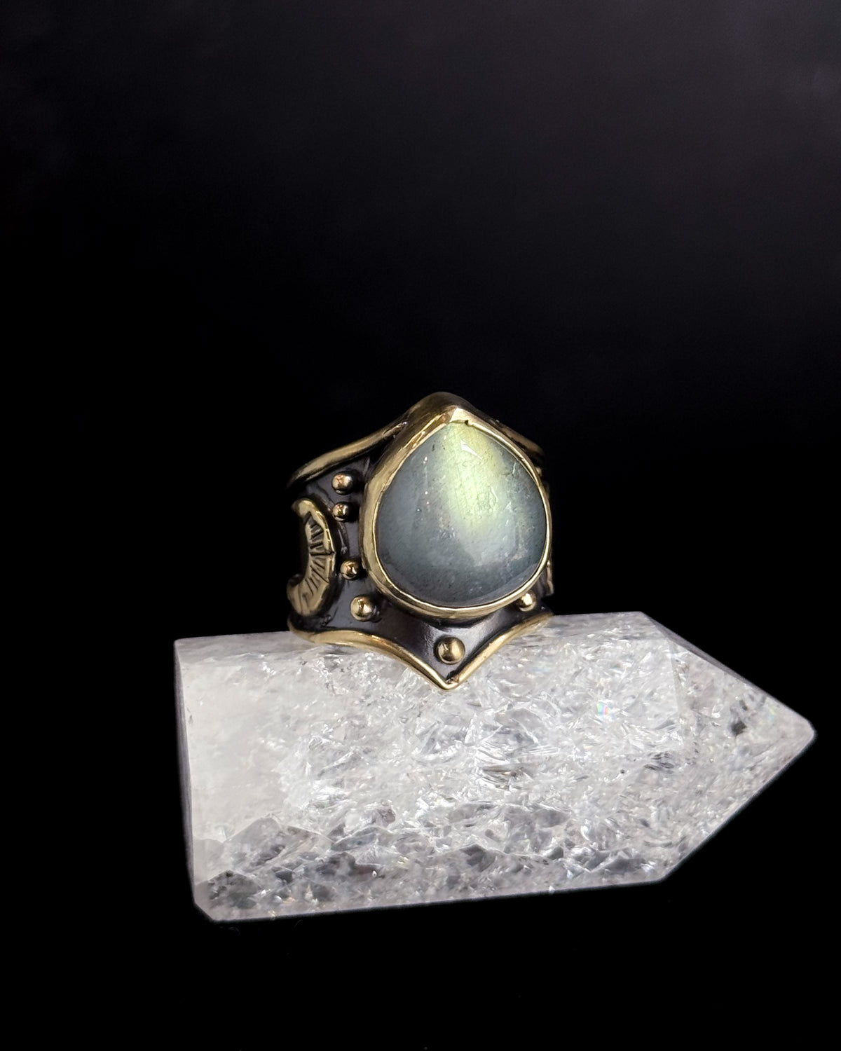 Moons Ring | Labradorite + Brass - Size 7