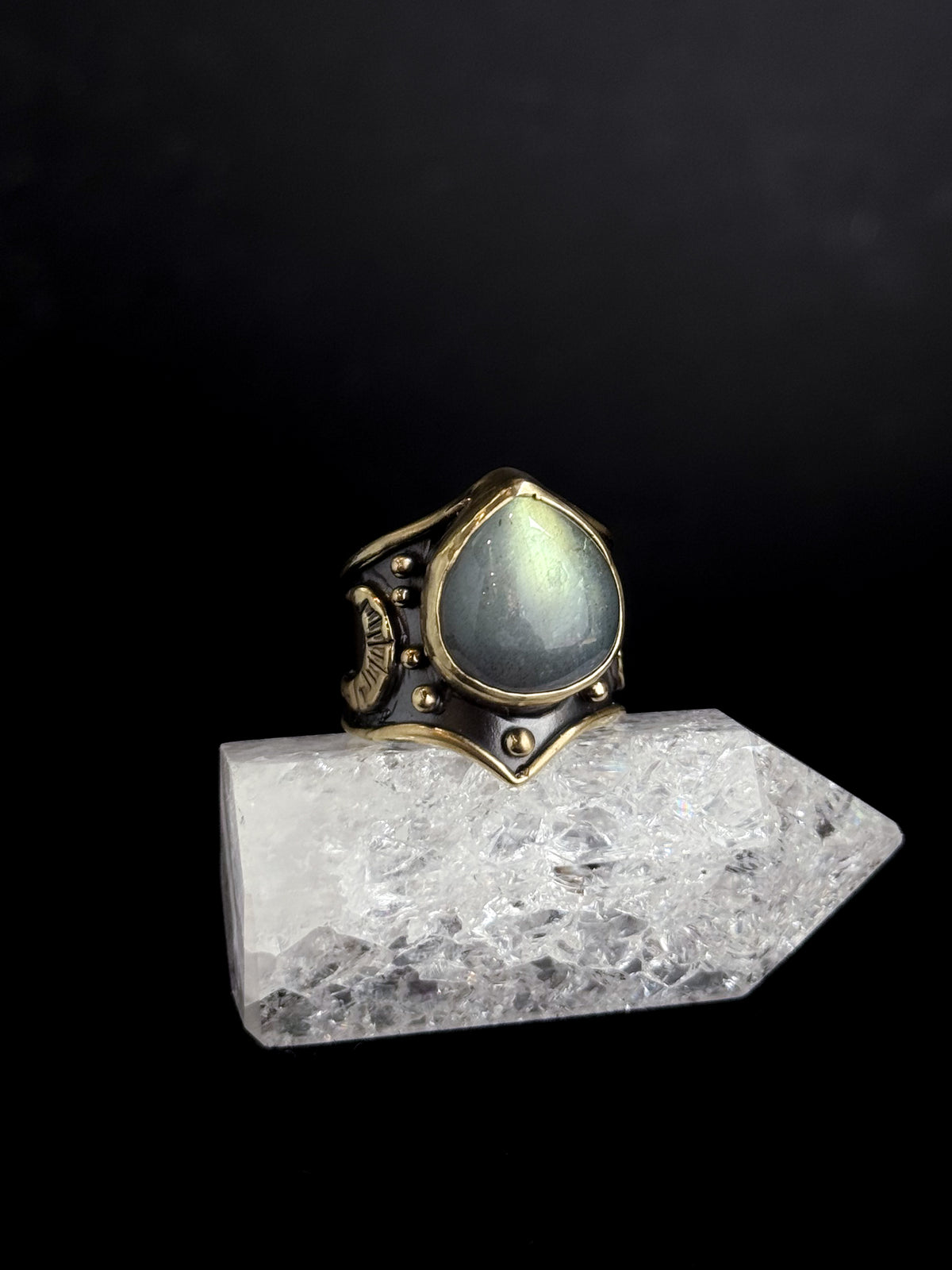 Moons Ring | Labradorite + Brass - Size 7