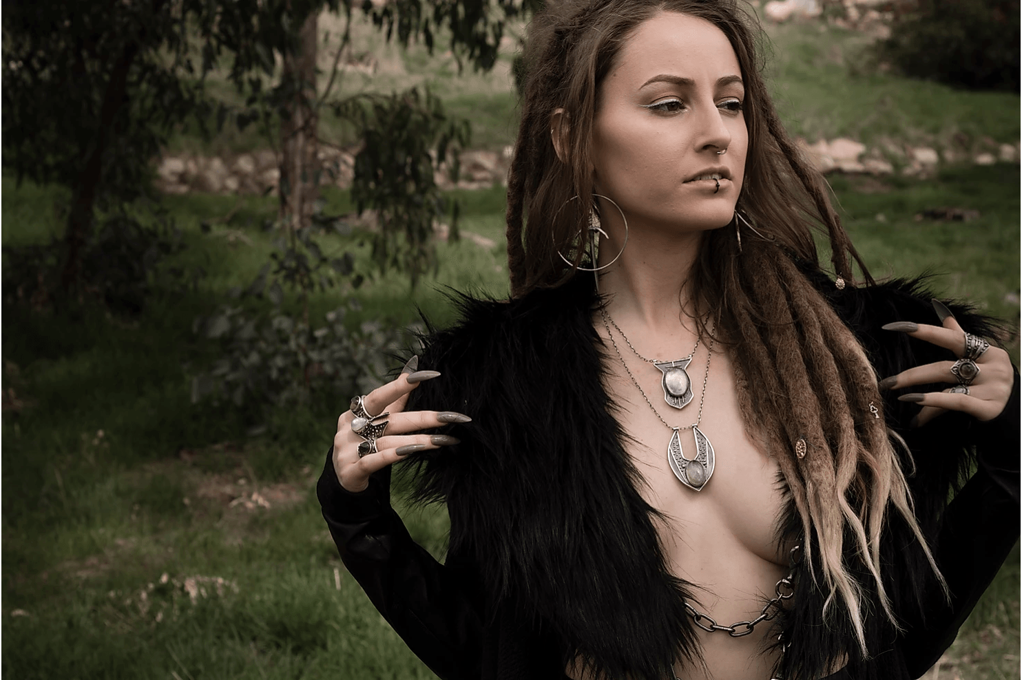 How To Layer Like A Queen | Layered Necklace - acid-queen-jewelry