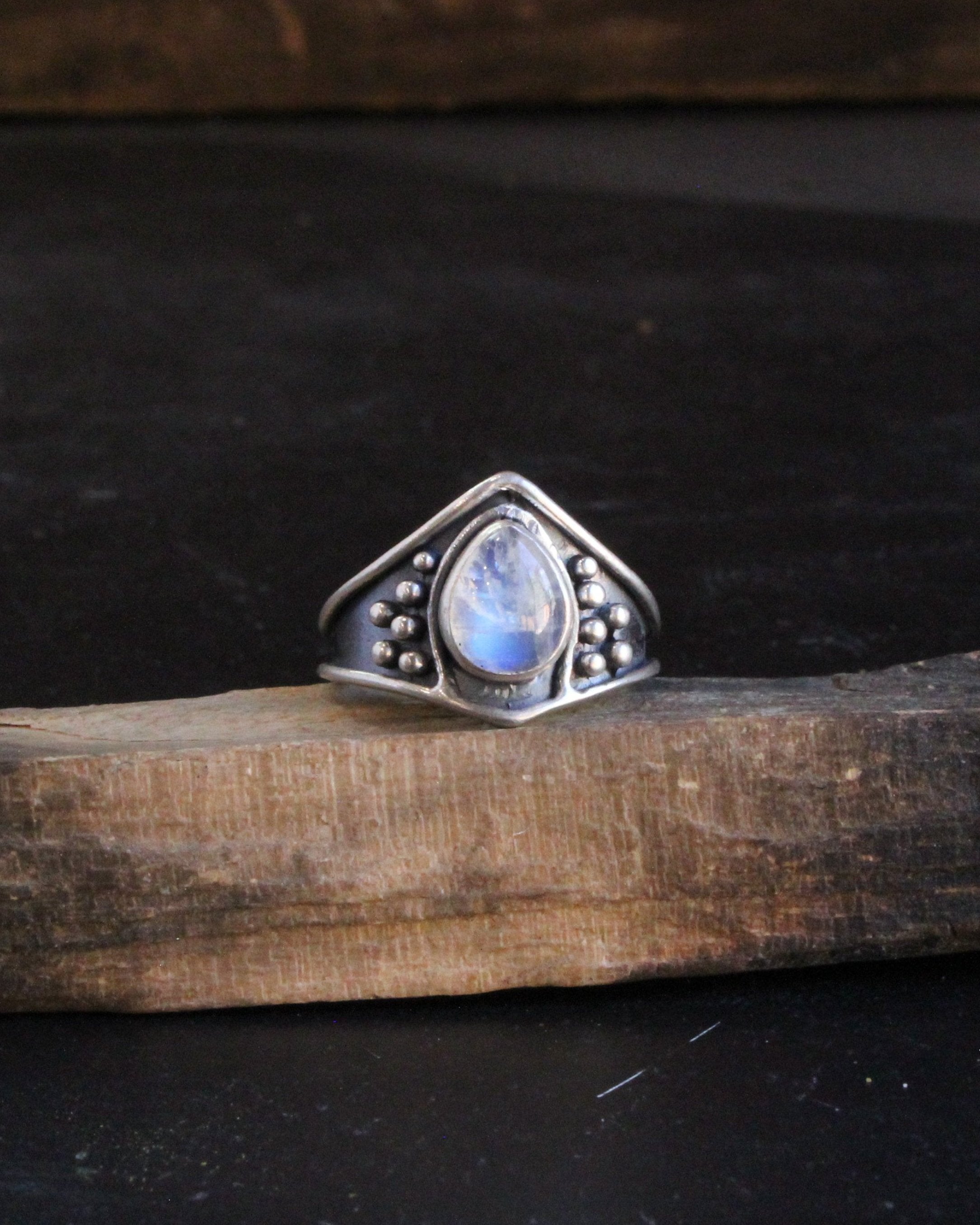Vela Ring | Rainbow Moonstone - Acid Queen Jewelry