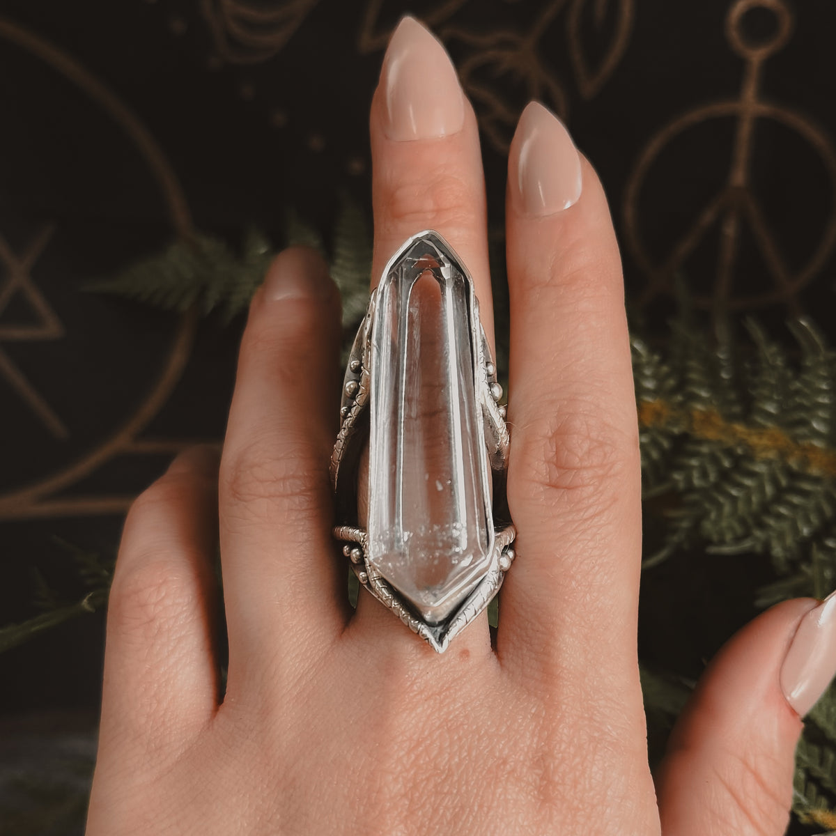 Serpent Amplifier Ring // Quartz