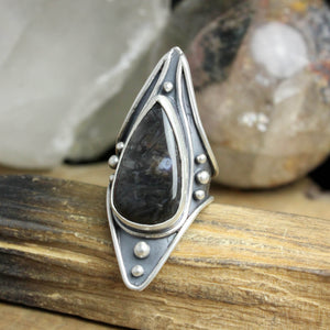 Warrior Shield Ring // Black Agate  - Size 7.5
