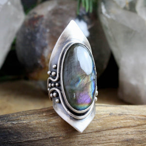 Warrior Shield Ring // Labradorite - Size 7.5 - Acid Queen Jewelry