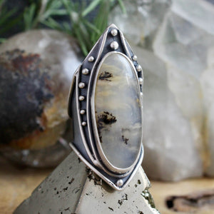 Warrior Shield Ring // Dendritic Agate - Size 10 - Acid Queen Jewelry