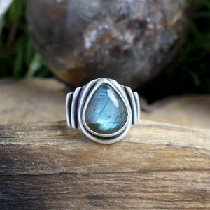 Warrior Ring // Labradorite - Size 8 - Acid Queen Jewelry