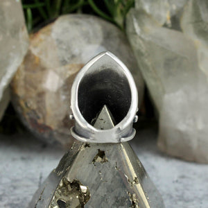 Warrior Ring // Labradorite - Size 6