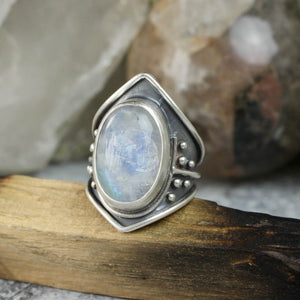 Warrior Ring // Rainbow Moonstone - Size 10