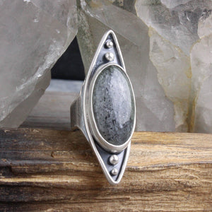 Warrior Shield Ring // Black Sunstone - Size 6