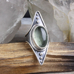 Warrior Shield Ring // Green Quartz - Size 8.5