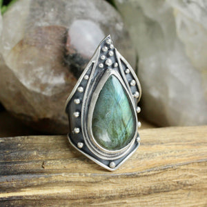 Warrior Ring //  Labradorite - Size 9.5