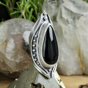 Warrior Shield Ring //  Obsidian - Size 6.5