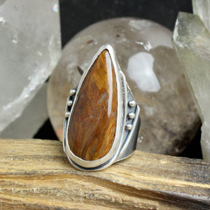 Warrior Shield Ring // Tiger's Eye - Size 11.5