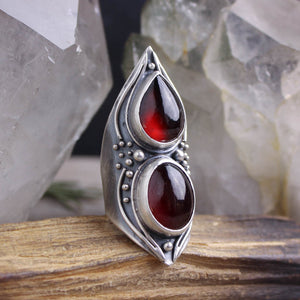 Warrior Shield Ring // Double Garnet - Size 8