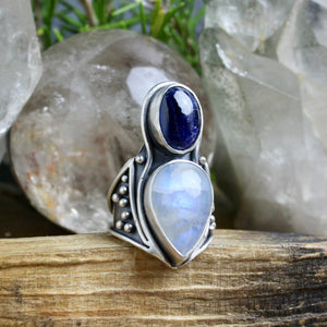 Warrior Mini Shield Ring // Kyanite + Rainbow Moonstone - Size 11 - Acid Queen Jewelry