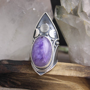 Moon Phase Shield Ring // Charoite - Size 9.5