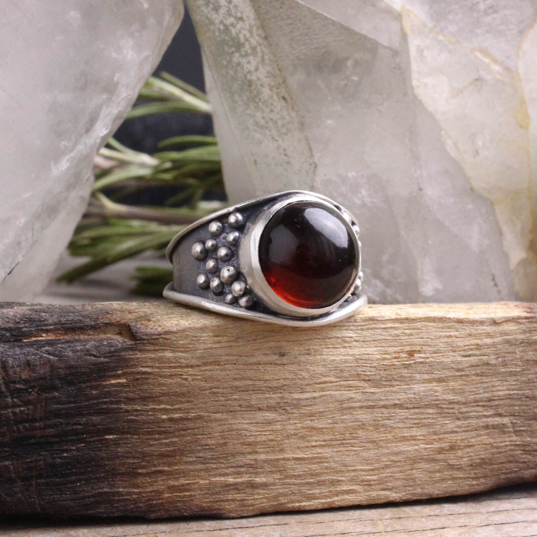 Ursa Ring  // Amber