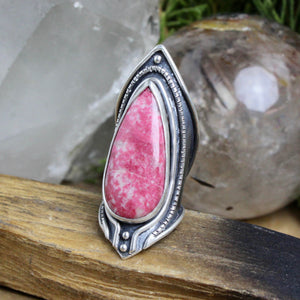 Warrior Shield Ring // Thulite - Size 6 - Acid Queen Jewelry