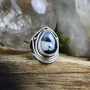 Warrior Ring // Agate- Size 6 - Acid Queen Jewelry