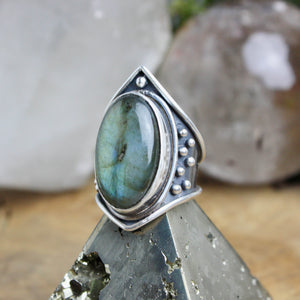 Warrior Ring // Labradorite - Size 8 - Acid Queen Jewelry