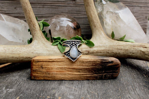 Aeryn Ring // Rainbow Moonstone // SIZE 6 - Acid Queen Jewelry